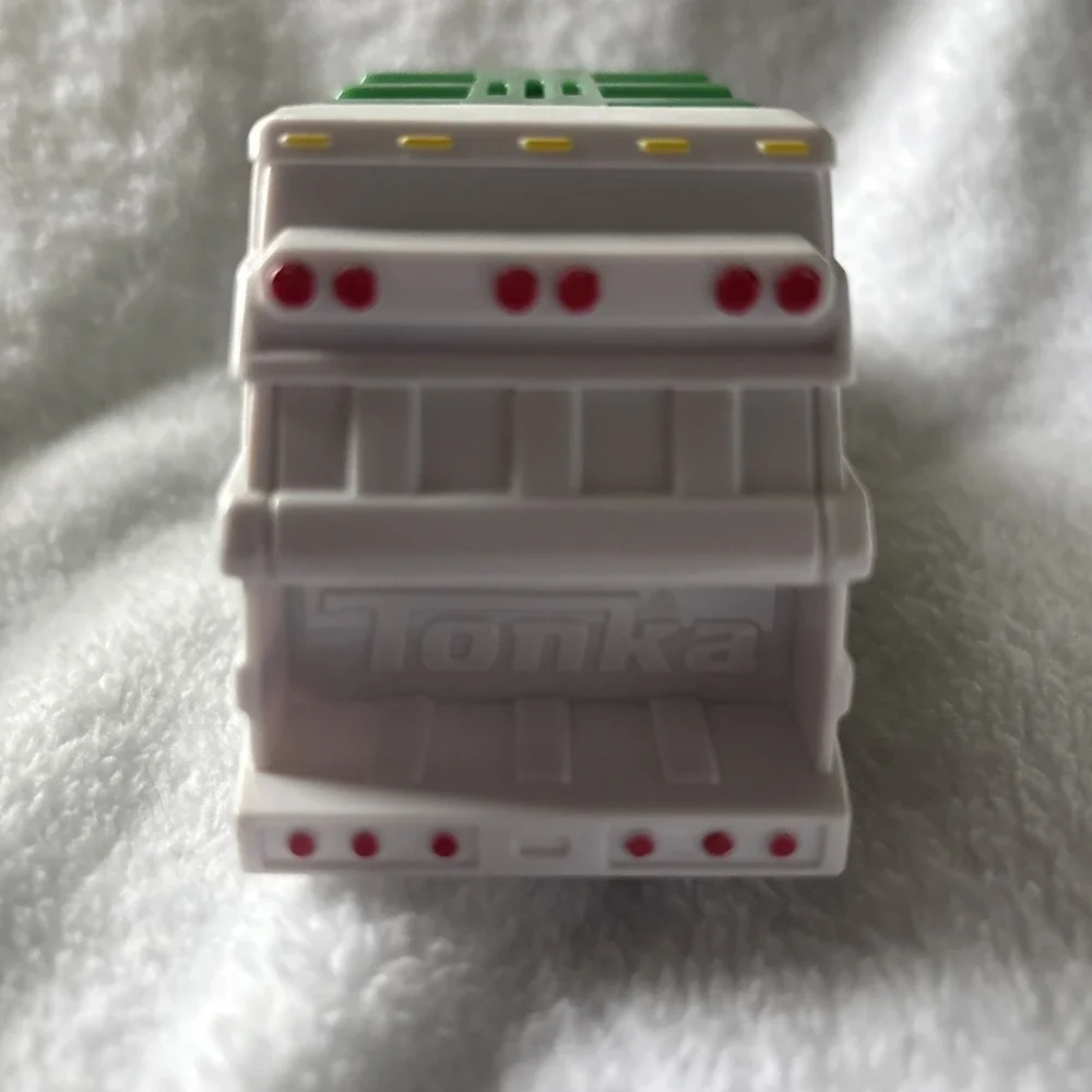 Tonka Metro Green & Clean Garbage Truck with Lights & Sounds Funrise - Working
